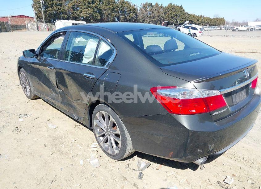 Photo 3 of 2013 Honda Accord SPORT (VIN 1HGCR2F53DA256328)