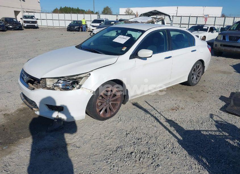 Photo 2 of 2014 Honda Accord SPORT (VIN 1HGCR2F53EA004743)