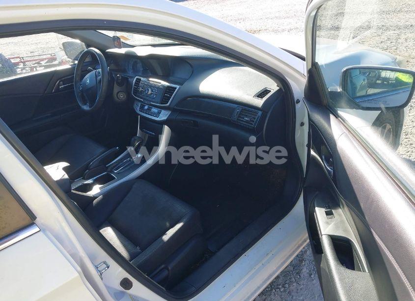 Photo 5 of 2014 Honda Accord SPORT (VIN 1HGCR2F53EA004743)