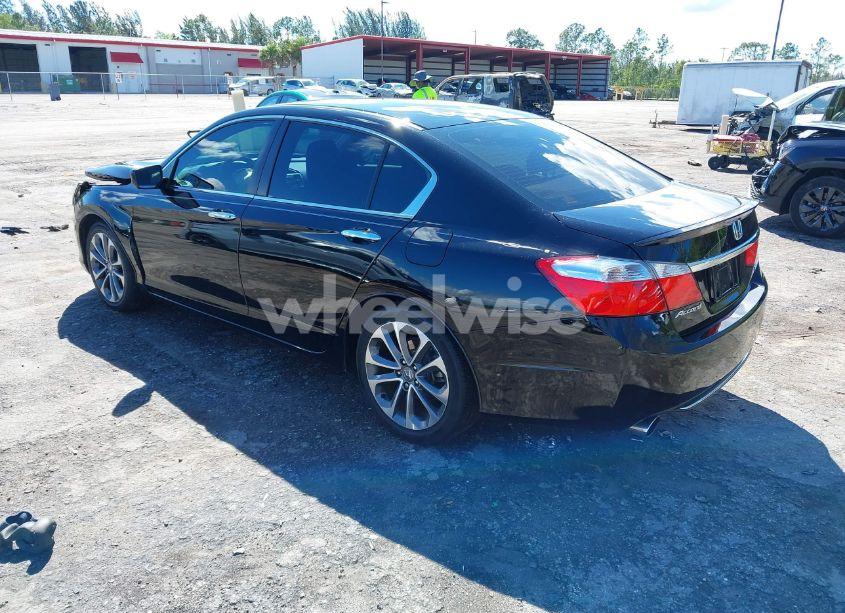 Photo 3 of 2014 Honda Accord SPORT (VIN 1HGCR2F53EA021123)