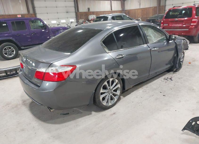 Photo 4 of 2014 Honda Accord SPORT (VIN 1HGCR2F53EA046751)