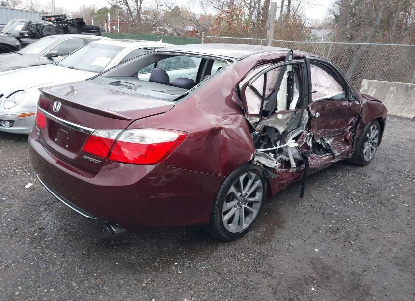 Photo 4 of 2014 Honda Accord SPORT (VIN 1HGCR2F53EA111775)