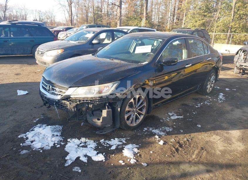 Photo 2 of 2014 Honda Accord SPORT (VIN 1HGCR2F53EA174505)