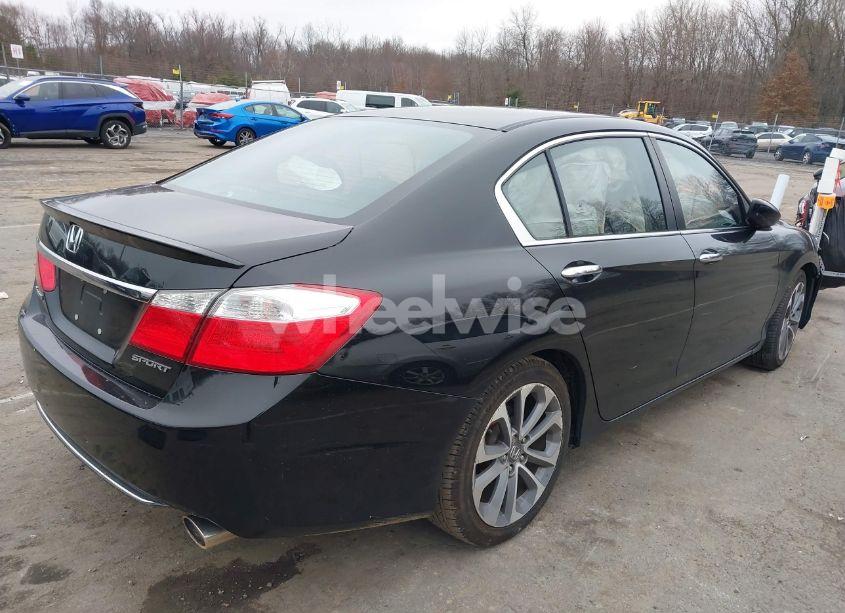 Photo 4 of 2014 Honda Accord SPORT (VIN 1HGCR2F53EA203159)