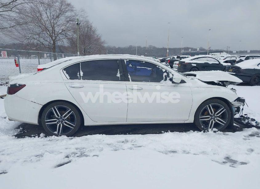 Photo 14 of 2014 Honda Accord SPORT (VIN 1HGCR2F53EA225355)