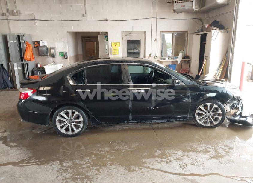 Photo 13 of 2014 Honda Accord SPORT (VIN 1HGCR2F53EA235495)