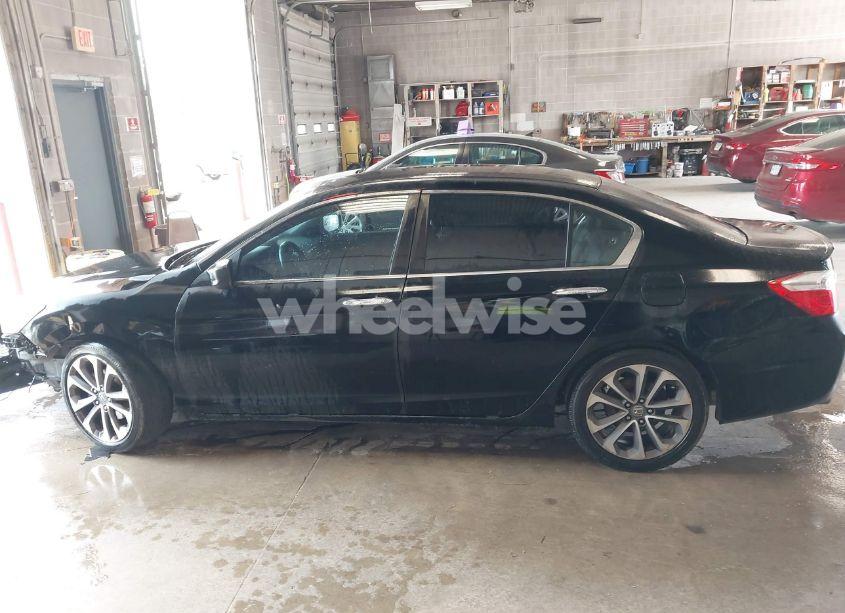 Photo 14 of 2014 Honda Accord SPORT (VIN 1HGCR2F53EA235495)