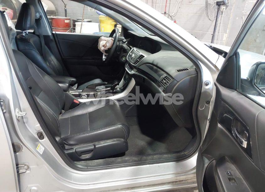 Photo 5 of 2014 Honda Accord SPORT (VIN 1HGCR2F53EA247677)