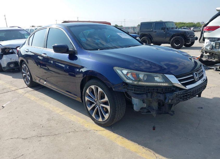 2015 Honda Accord SPORT (VIN 1HGCR2F53FA000743) main photo