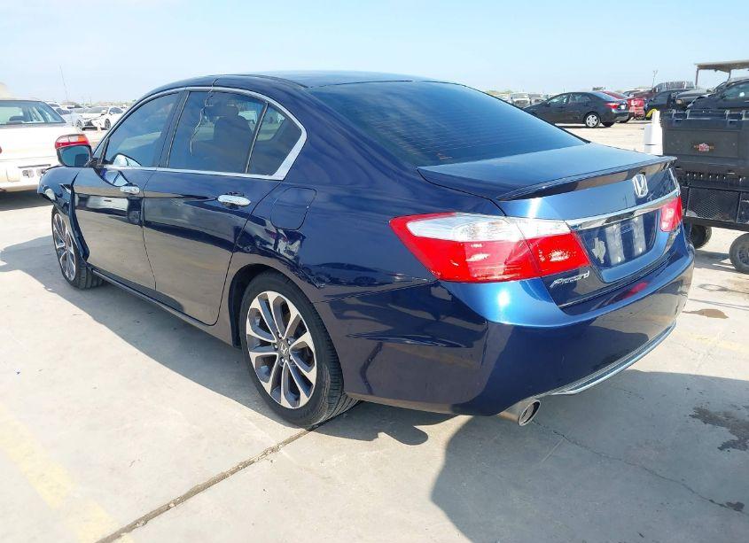 Photo 3 of 2015 Honda Accord SPORT (VIN 1HGCR2F53FA000743)
