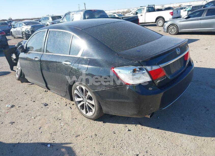 Photo 3 of 2015 Honda Accord SPORT (VIN 1HGCR2F53FA026582)