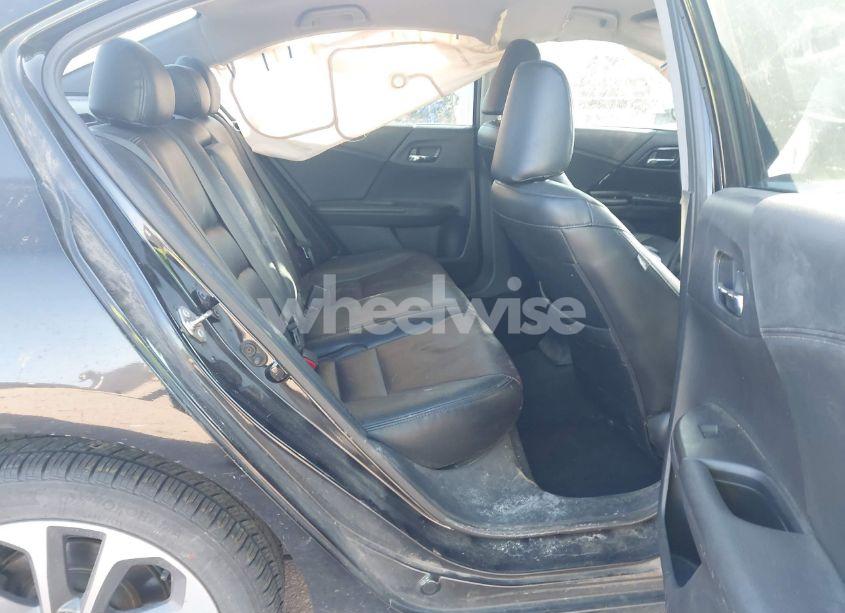 Photo 8 of 2015 Honda Accord SPORT (VIN 1HGCR2F53FA026582)