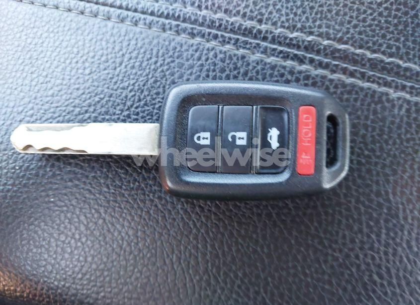 Photo 11 of 2015 Honda Accord SPORT (VIN 1HGCR2F53FA041700)