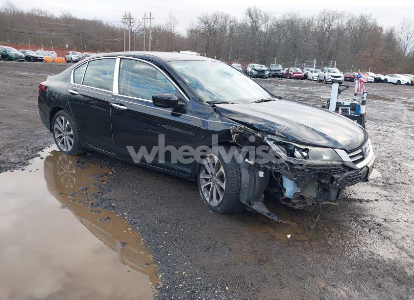2015 Honda Accord SPORT (VIN 1HGCR2F53FA051725) main photo