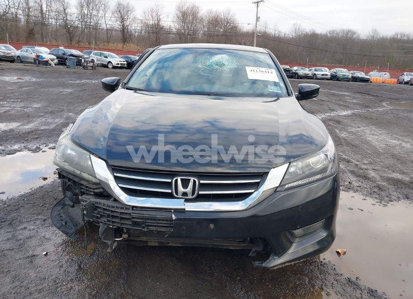 Photo 12 of 2015 Honda Accord SPORT (VIN 1HGCR2F53FA051725)