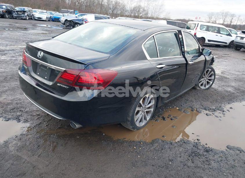 Photo 4 of 2015 Honda Accord SPORT (VIN 1HGCR2F53FA051725)