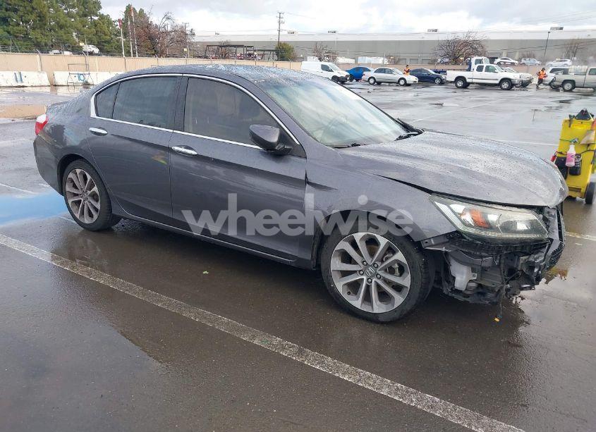 2015 Honda Accord SPORT (VIN 1HGCR2F53FA055063) main photo