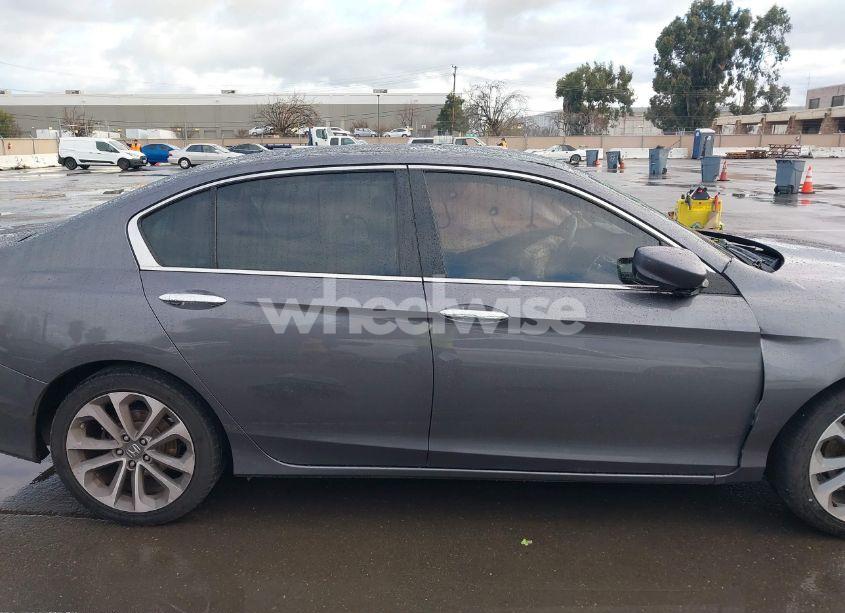 Photo 14 of 2015 Honda Accord SPORT (VIN 1HGCR2F53FA055063)