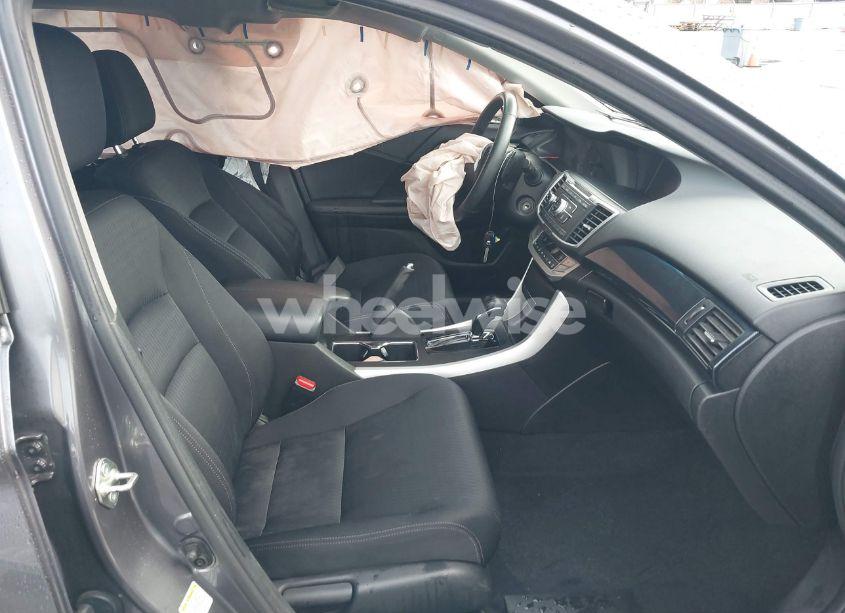 Photo 5 of 2015 Honda Accord SPORT (VIN 1HGCR2F53FA055063)