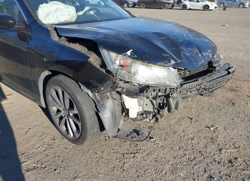 Photo 17 of 2015 Honda Accord SPORT (VIN 1HGCR2F53FA074308)