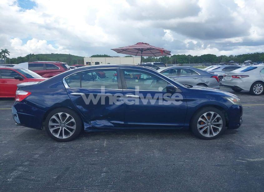 Photo 13 of 2015 Honda Accord SPORT (VIN 1HGCR2F53FA076186)