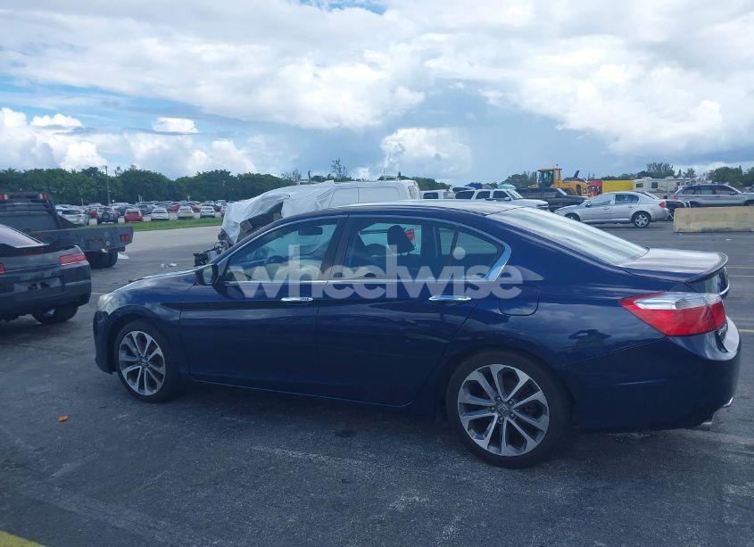 Photo 14 of 2015 Honda Accord SPORT (VIN 1HGCR2F53FA076186)