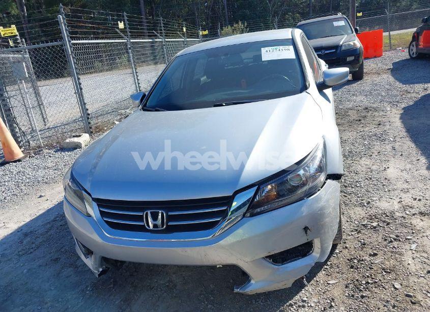 Photo 13 of 2015 Honda Accord SPORT (VIN 1HGCR2F53FA092548)