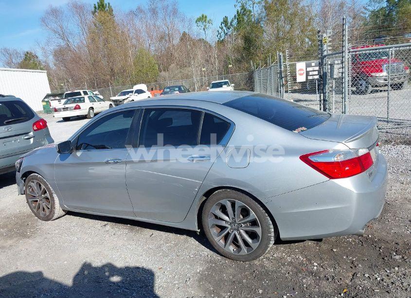 Photo 15 of 2015 Honda Accord SPORT (VIN 1HGCR2F53FA092548)