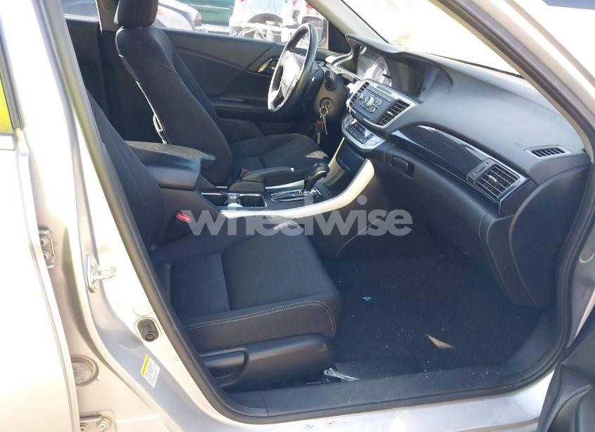 Photo 5 of 2015 Honda Accord SPORT (VIN 1HGCR2F53FA092548)