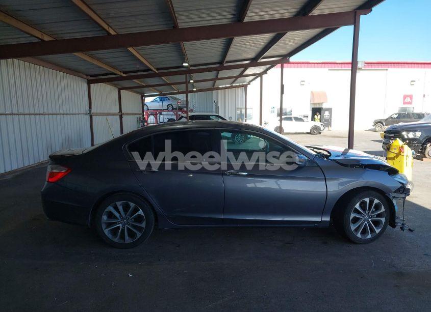 Photo 13 of 2015 Honda Accord SPORT (VIN 1HGCR2F53FA174490)