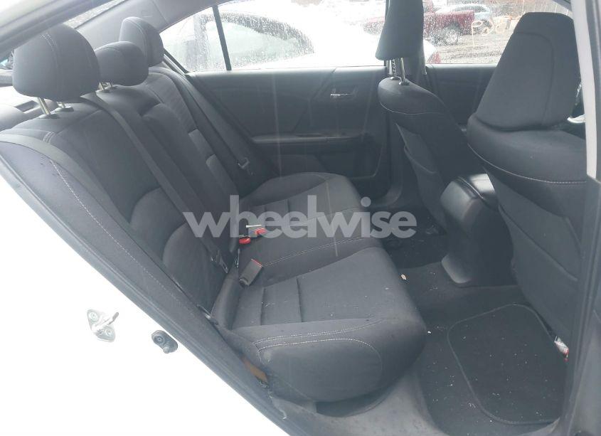 Photo 8 of 2015 Honda Accord SPORT (VIN 1HGCR2F53FA223039)