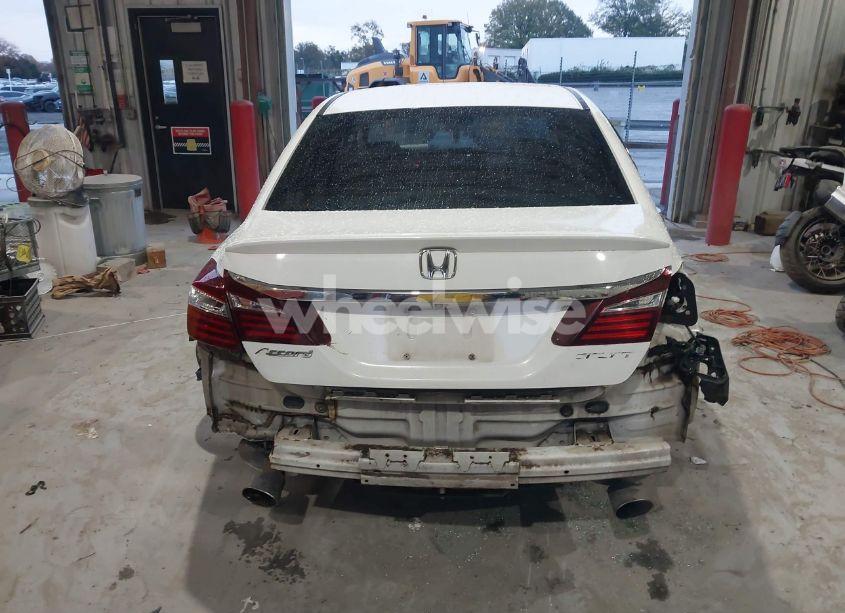 Photo 17 of 2016 Honda Accord SPORT (VIN 1HGCR2F53GA015616)