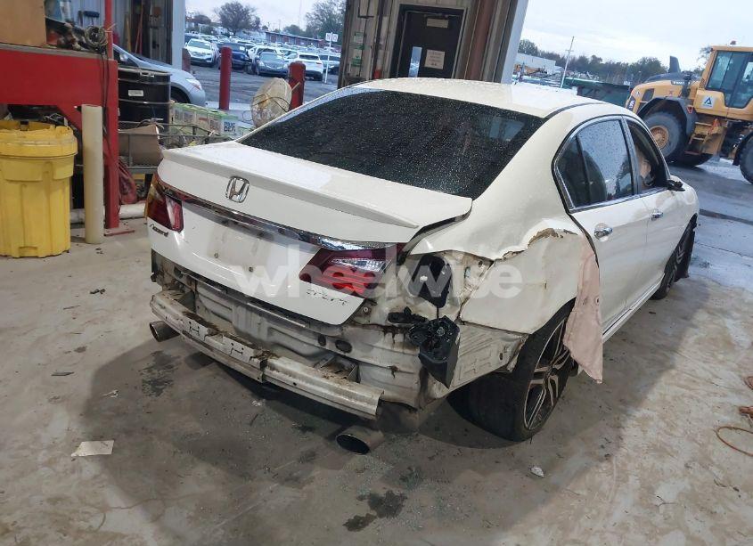 Photo 4 of 2016 Honda Accord SPORT (VIN 1HGCR2F53GA015616)
