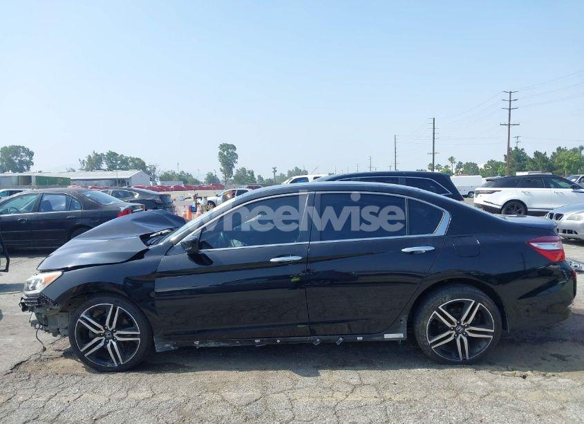 Photo 15 of 2016 Honda Accord SPORT (VIN 1HGCR2F53GA021254)