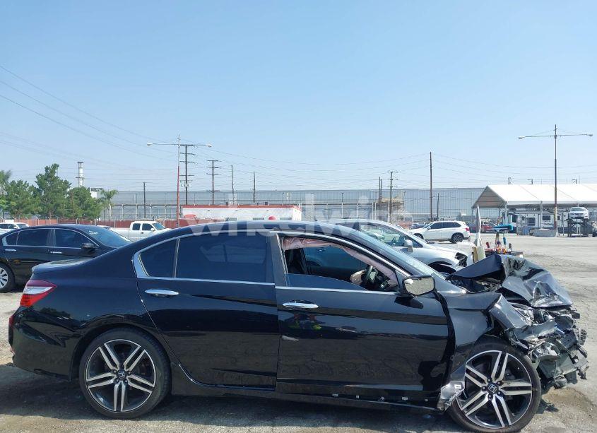 Photo 18 of 2016 Honda Accord SPORT (VIN 1HGCR2F53GA021254)