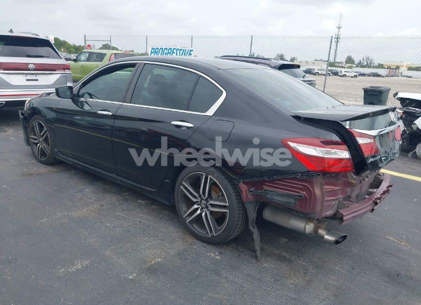 Photo 3 of 2016 Honda Accord SPORT (VIN 1HGCR2F53GA102786)