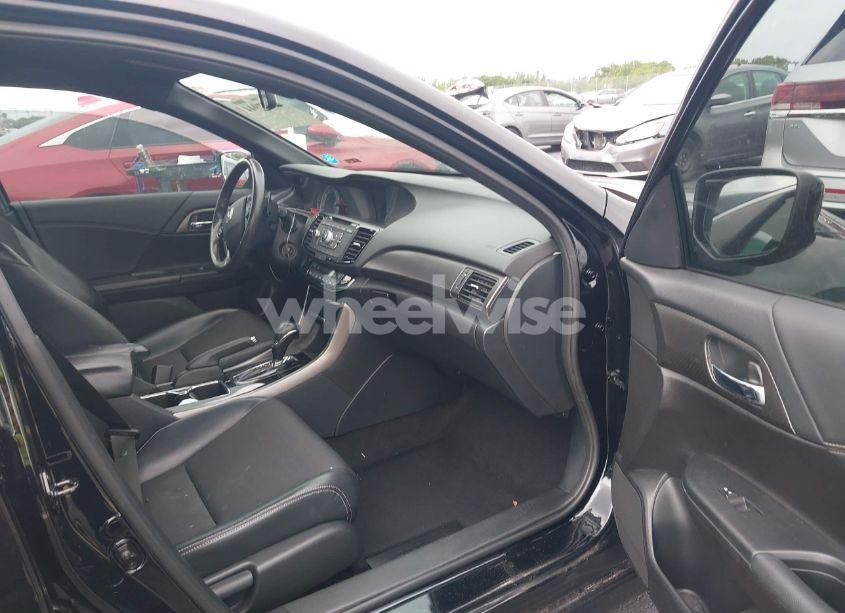 Photo 5 of 2016 Honda Accord SPORT (VIN 1HGCR2F53GA102786)