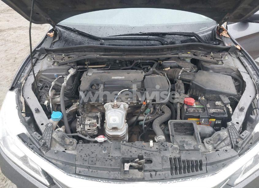 Photo 10 of 2016 Honda Accord SPORT (VIN 1HGCR2F53GA160851)