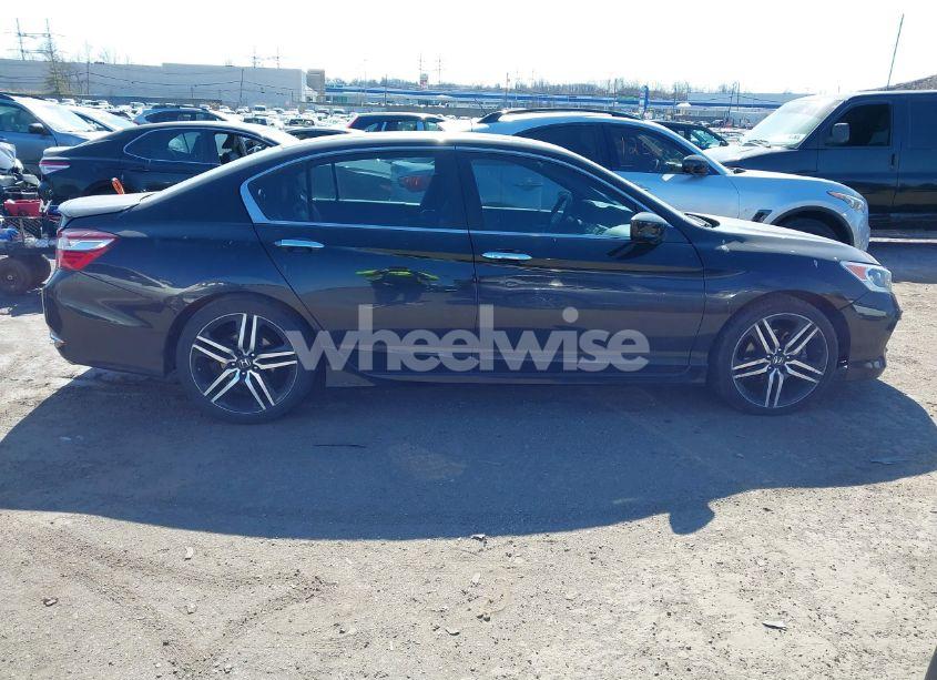 Photo 13 of 2016 Honda Accord SPORT (VIN 1HGCR2F53GA188942)