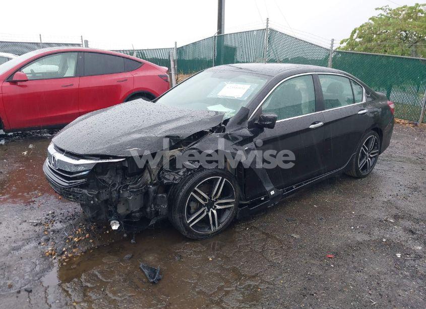 Photo 2 of 2016 Honda Accord SPORT (VIN 1HGCR2F53GA195194)