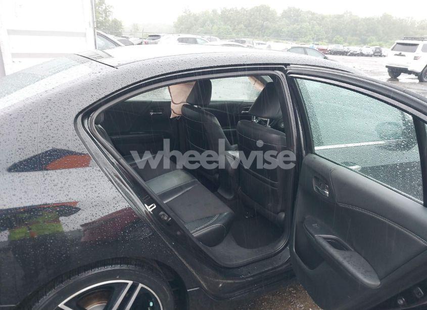 Photo 8 of 2016 Honda Accord SPORT (VIN 1HGCR2F53GA195194)