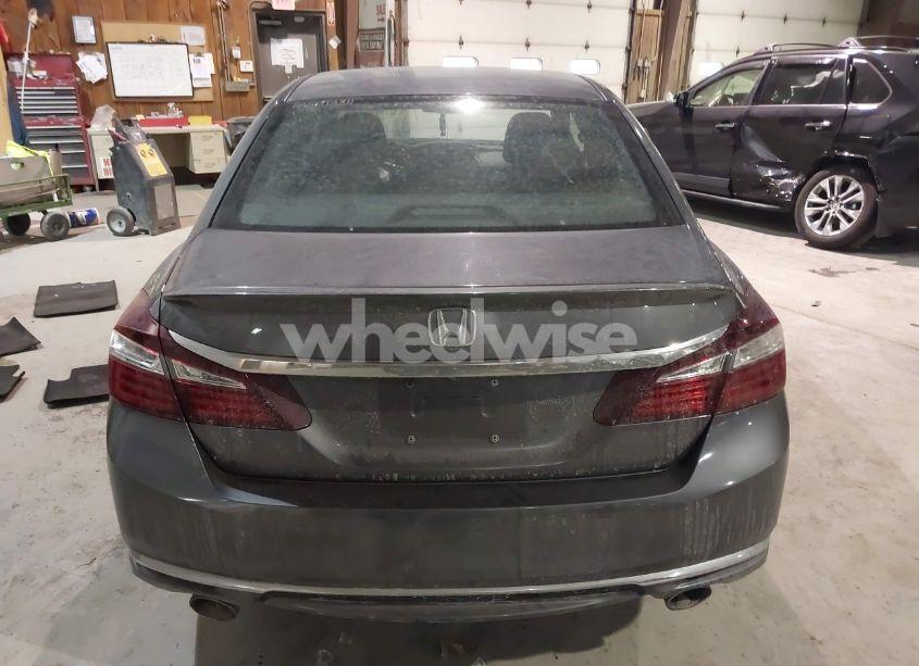 Photo 17 of 2016 Honda Accord SPORT (VIN 1HGCR2F53GA240313)