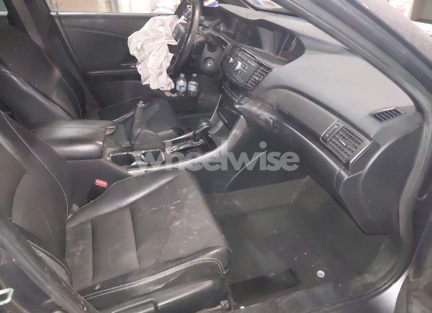 Photo 5 of 2016 Honda Accord SPORT (VIN 1HGCR2F53GA240313)