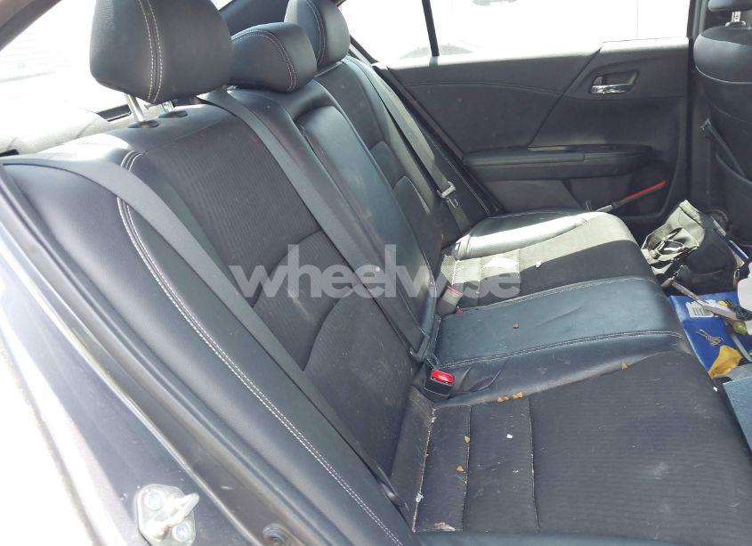 Photo 8 of 2017 Honda Accord SPORT (VIN 1HGCR2F53HA042848)