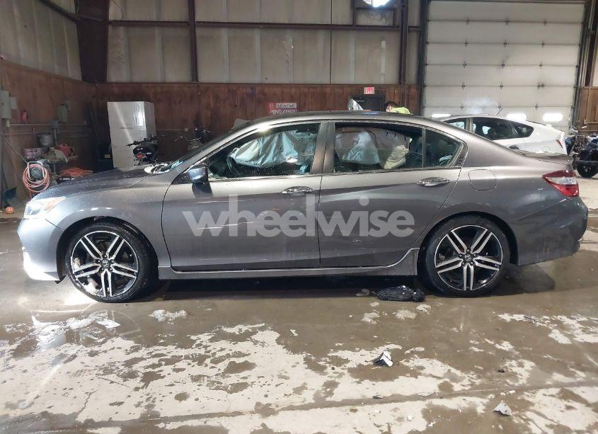 Photo 14 of 2017 Honda Accord SPORT (VIN 1HGCR2F53HA044311)