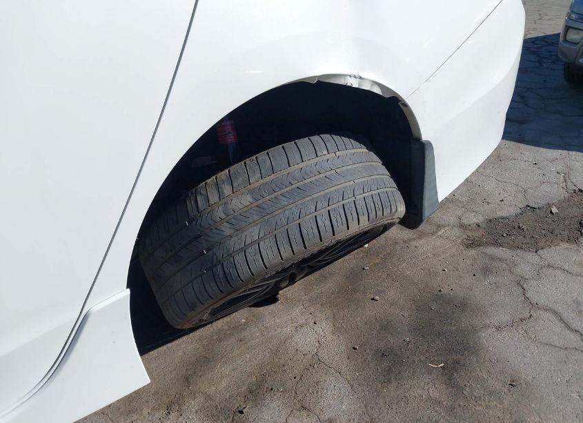 Photo 18 of 2017 Honda Accord SPORT (VIN 1HGCR2F53HA053493)