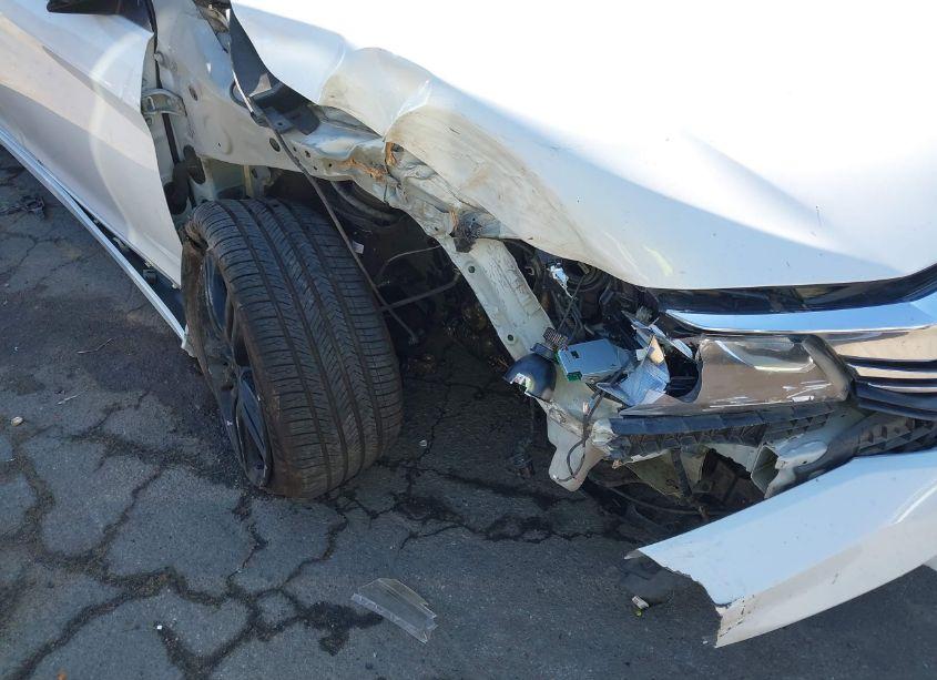 Photo 6 of 2017 Honda Accord SPORT (VIN 1HGCR2F53HA053493)