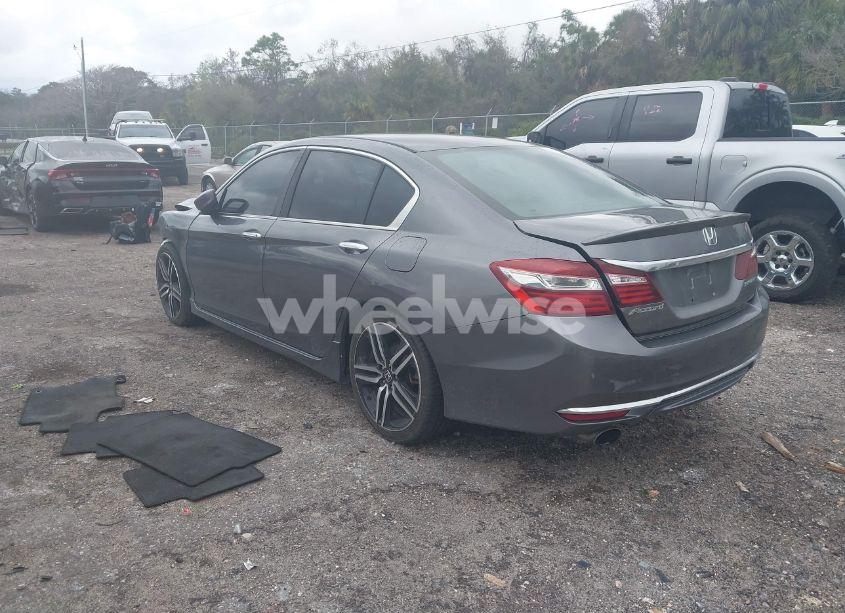 Photo 3 of 2017 Honda Accord SPORT (VIN 1HGCR2F53HA060461)