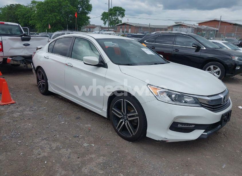 2017 Honda Accord SPORT (VIN 1HGCR2F53HA092410) main photo