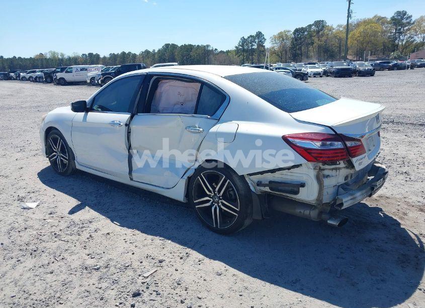 Photo 3 of 2017 Honda Accord SPORT (VIN 1HGCR2F53HA118309)